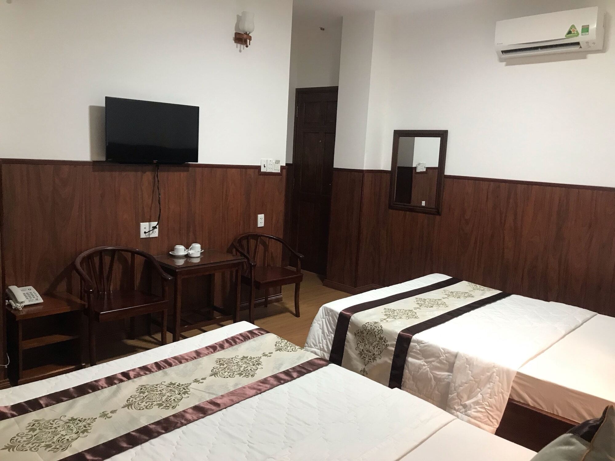 Nd Hotel Хошимин Екстериор снимка